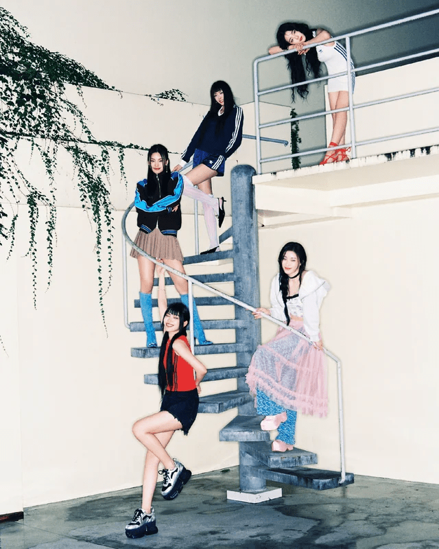 All In Us: The Official ITZY Collection - Umakpop